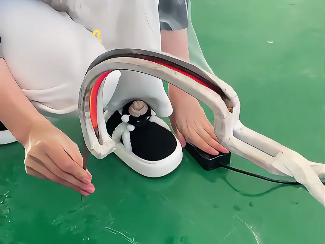 镰刀淬火工艺大揭秘：传统火焰 VS 感应加热，高频 / 超高频怎么选？