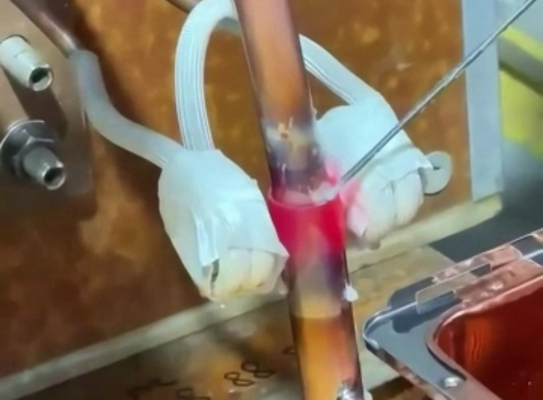 铜管焊接告别虚焊漏焊！海拓高频焊接设备精准破局