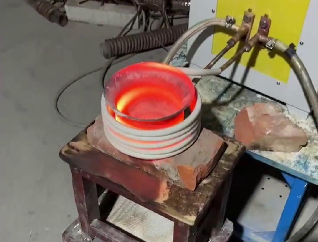 高频加热机通常不是用来烧水的传统设备,但不是说不可以