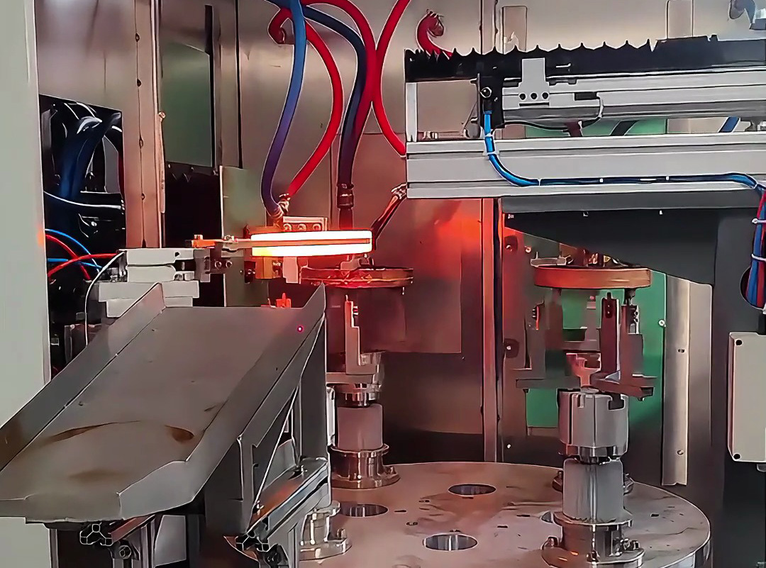 半智能生产线 钢套轴套自动化淬火退火全过程揭秘!